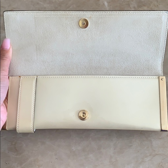 100% Authentic Gucci Patent Glitter Buckle Clutch - Picture 7 of 8